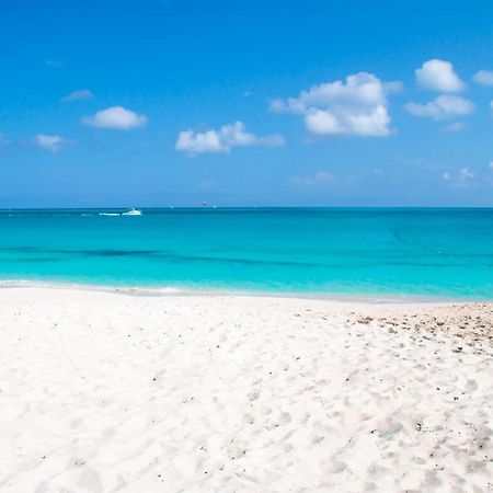 Grace Bay Place Hotel Luaran gambar