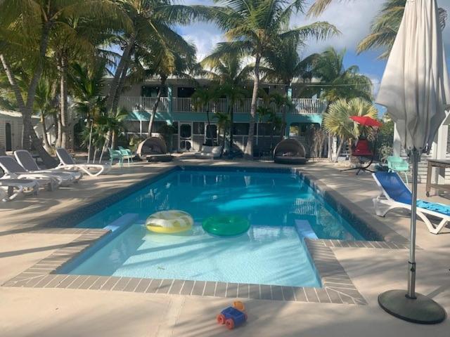 Grace Bay Place Hotel Luaran gambar